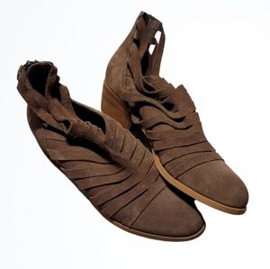 Carlos by Carlos Santana Leather Strapey Sandals